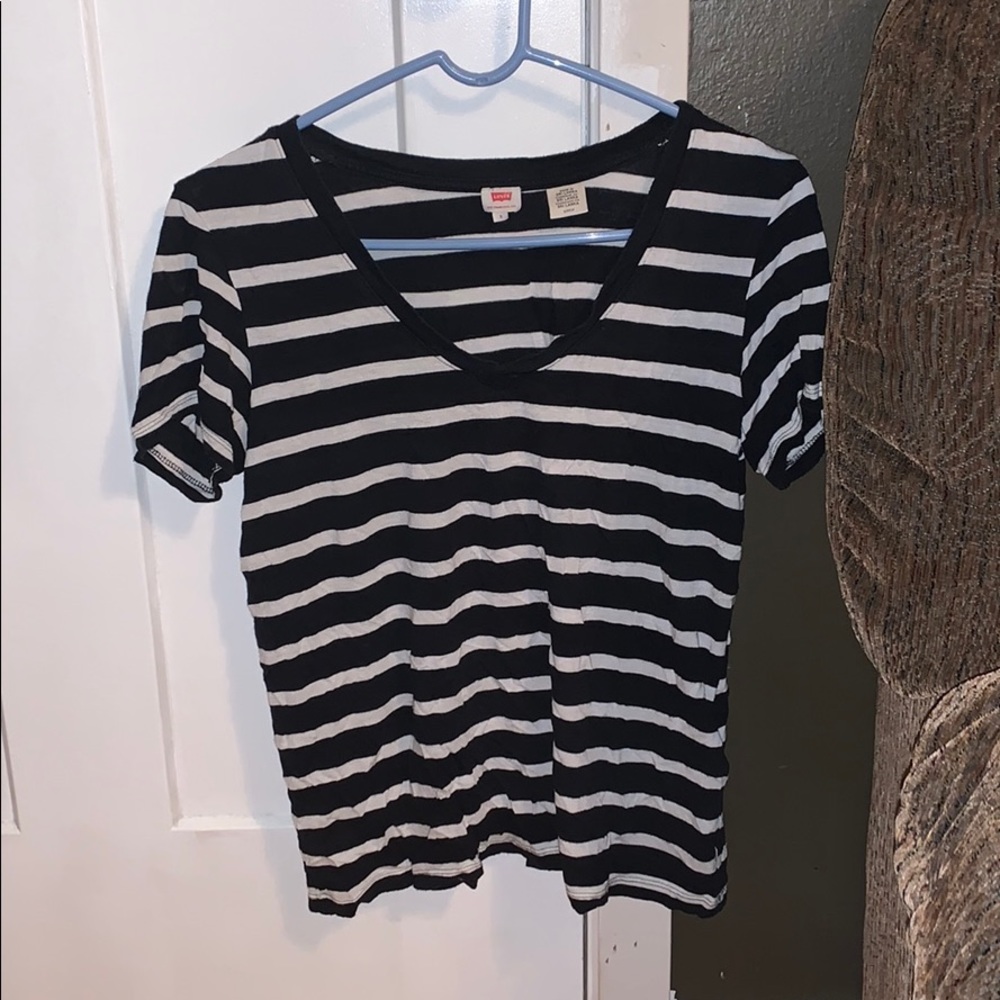 Levi T-shirt